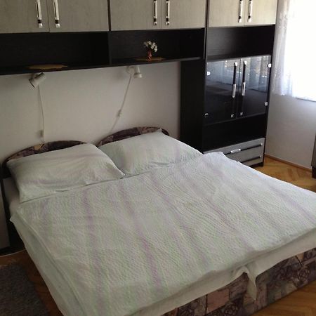 Rozs Haz Apartment ซาลาคาโรส ภายนอก รูปภาพ